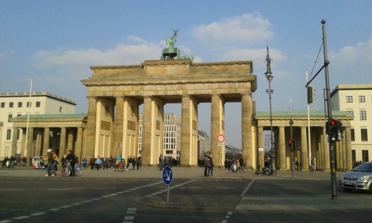 Berlin - Schoenefeld Gruene Wohnung エクステリア 写真